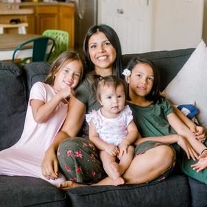 Meet your Posher, Cecilia